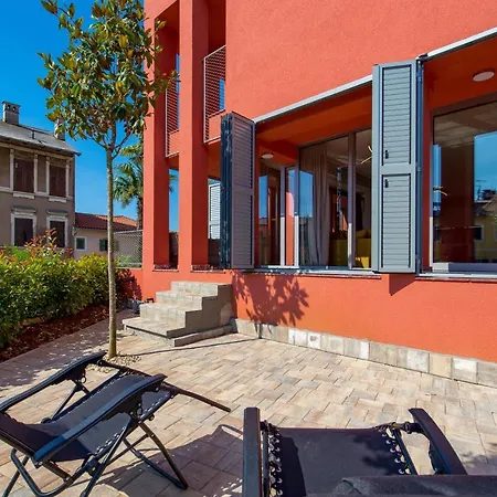 Luxury City Center Apartment -50M To The Sea Opatija Exterior photo