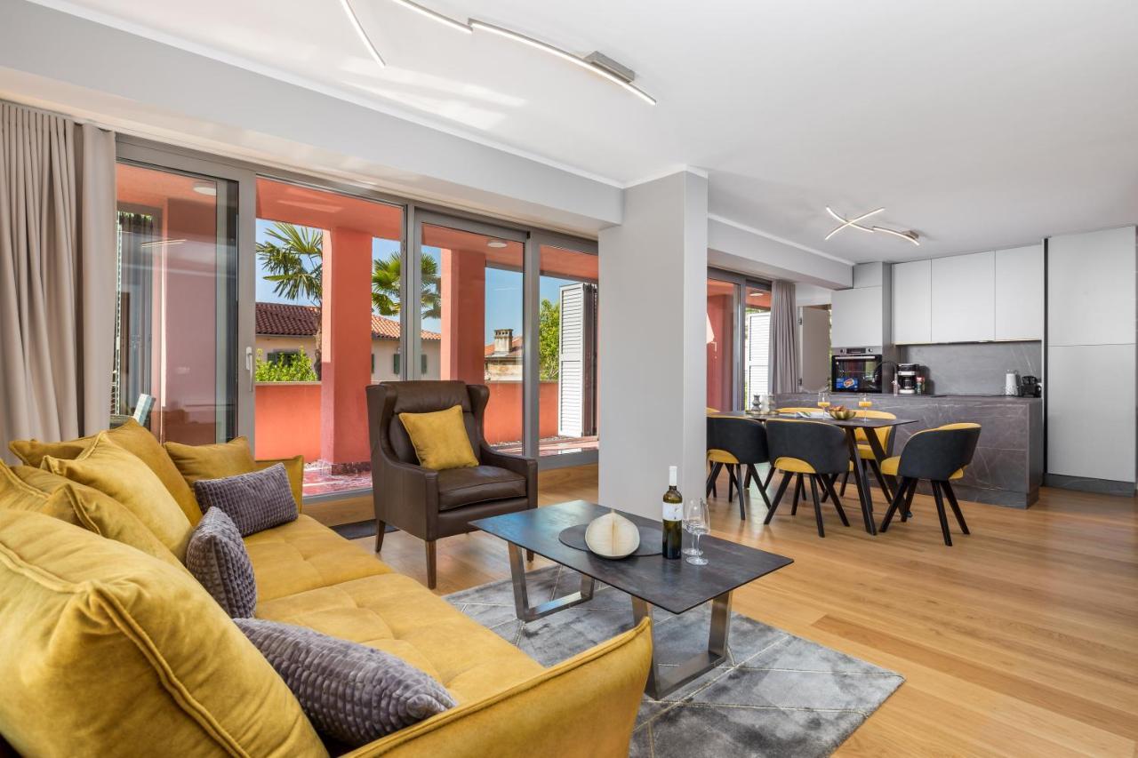 Luxury Center -50m To The Sea Apartment *