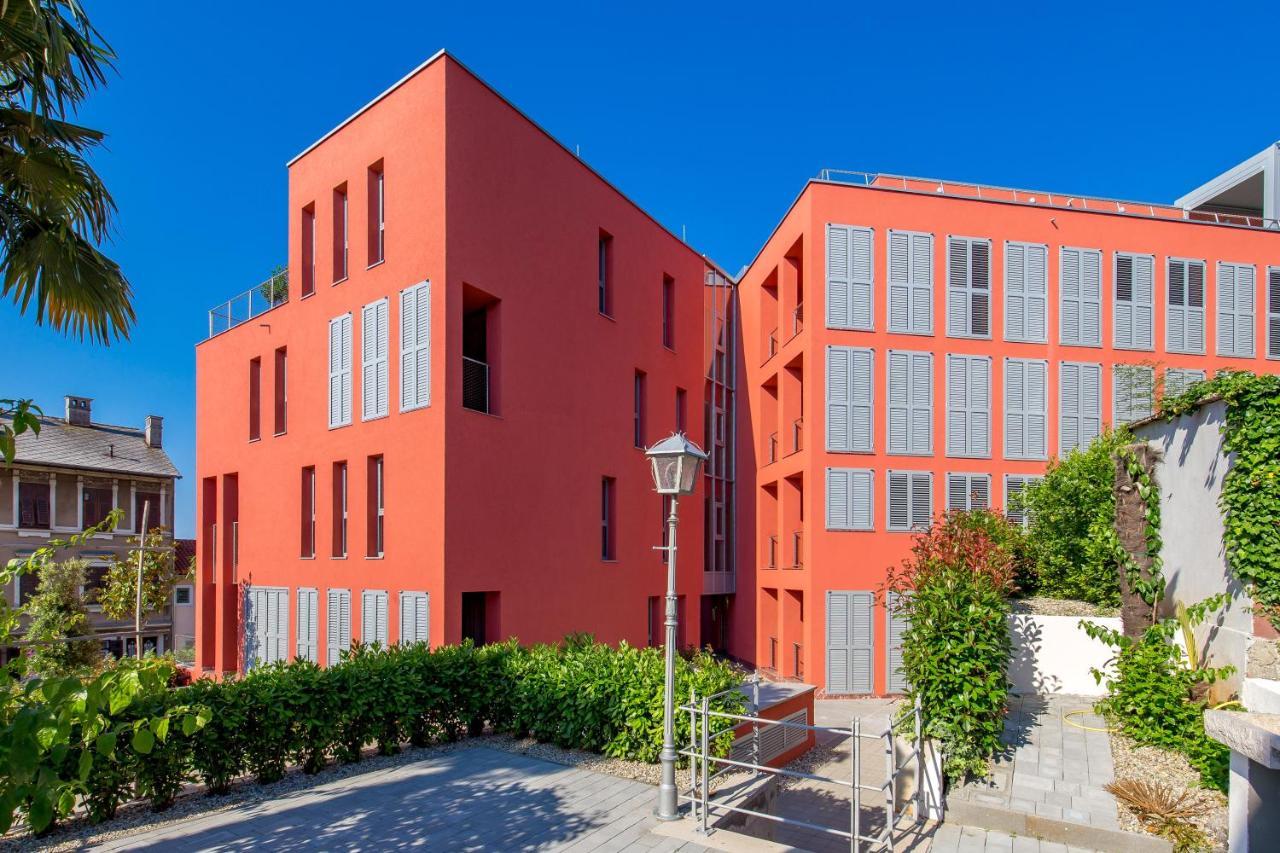 Luxury Center -50m To The Sea Apartment